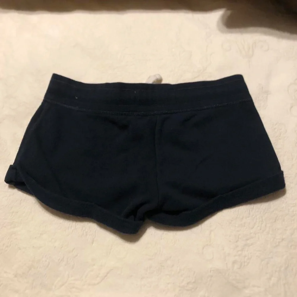 Hollister Y2K Shorts, Size XS - Picture 4 of 4
